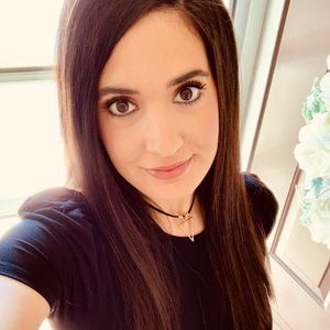 Meet your Posher, Amber